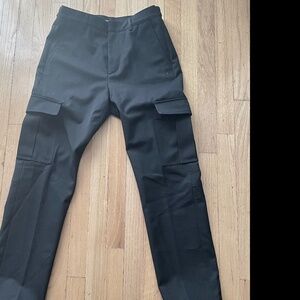 $450.00 EXCELLENT CONDITION THE KOOPLES WOOL BLEND BLACK CARGO PANTS SIZE 28-30